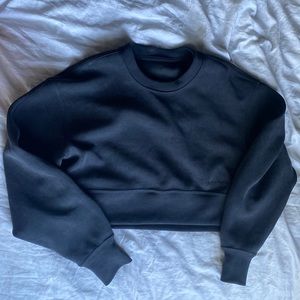 lululemon cropped pullover